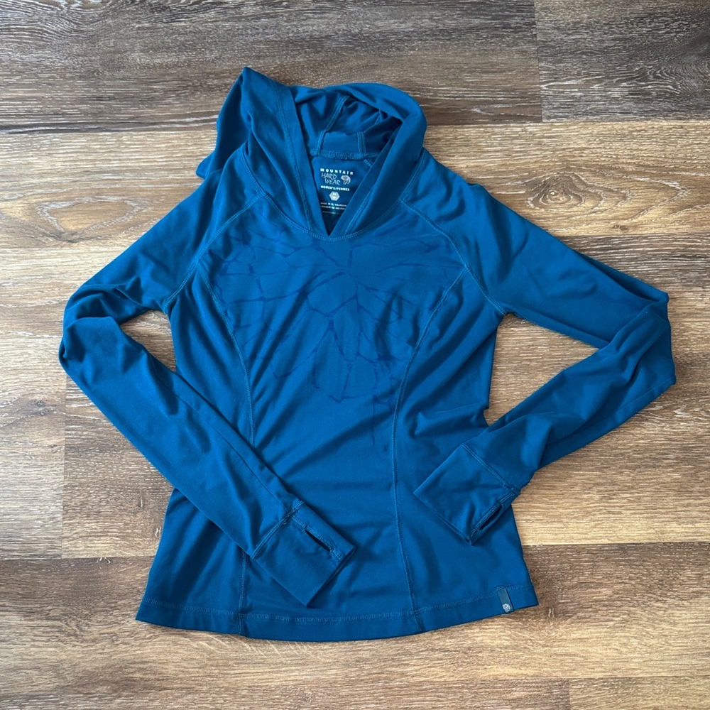 Mountain Hardware Hoodie